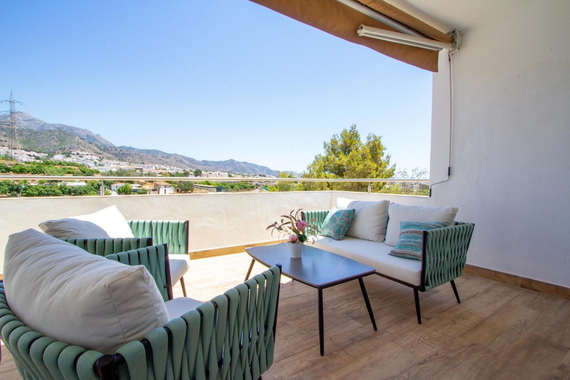 Villa Rubi Nerja Esterno foto
